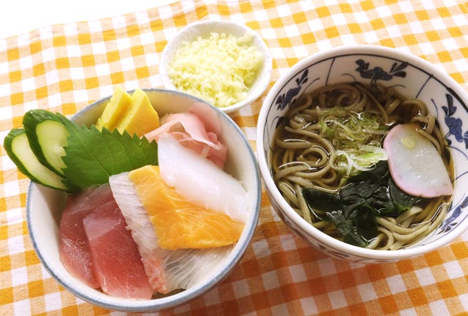海鮮丼